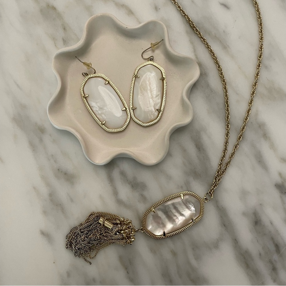 Kendra Scott Necklace and Earrings